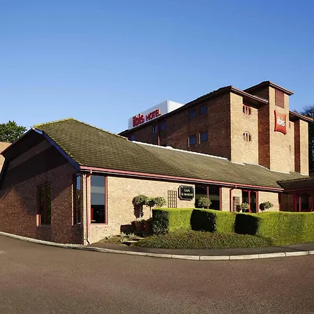 Ibis London Luton Airport-3
